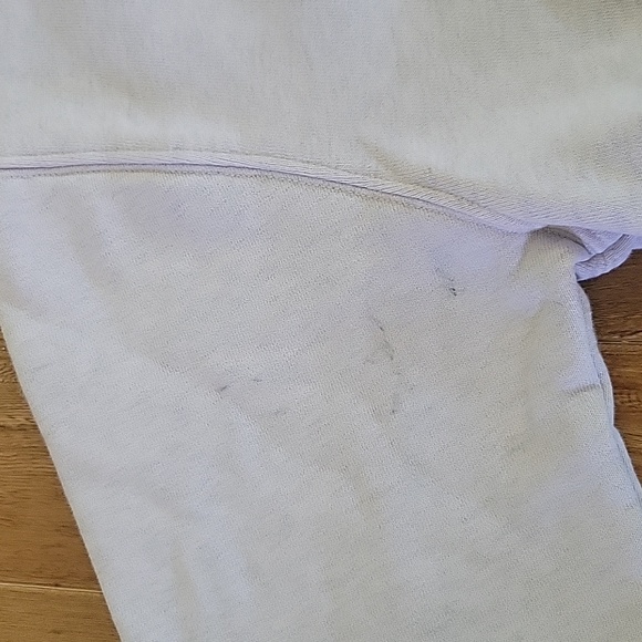 TNA Aritzia Cozy Fleece Long Sleeve Cropped Length Sweatshirt Beige Cream XS - Picture 7 of 11